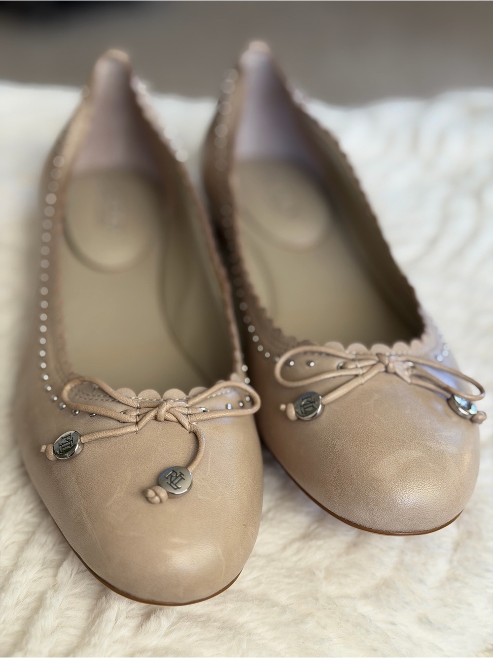 Lauren Ralph Lauren Glennie III Leather Ballet Flats w Bow and Scalloped Details
